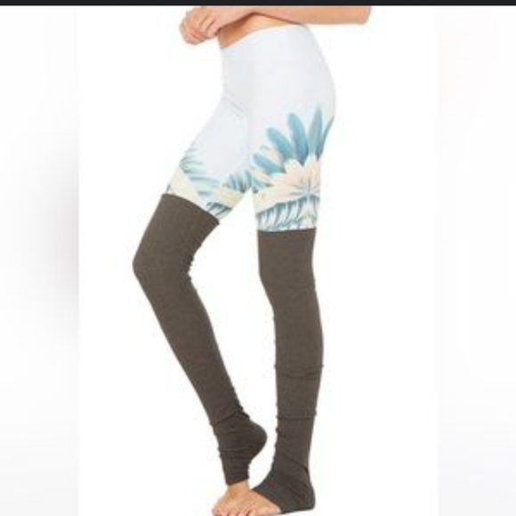 ALO Goddess Legging *NWOT* - Picture 1 of 7